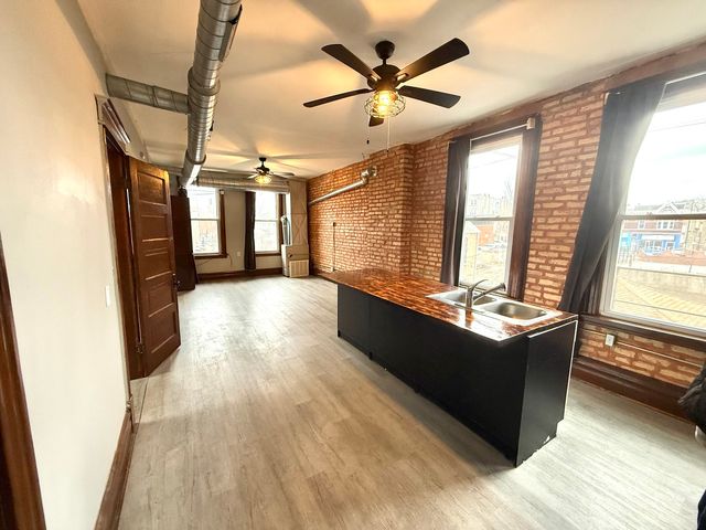 2141 S Marshall Boulevard 2R, Chicago, IL 60623