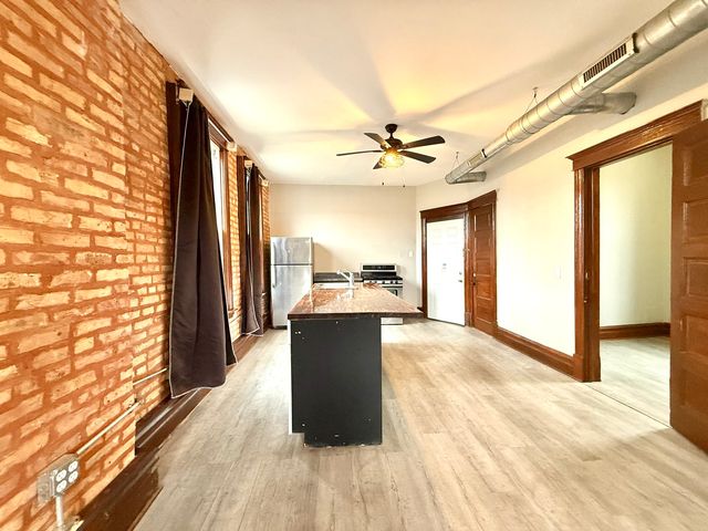 2141 S Marshall Boulevard 2R, Chicago, IL 60623