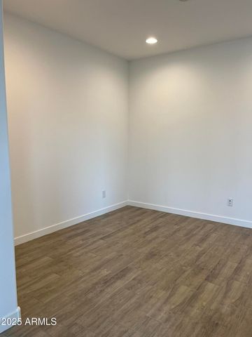 9426 W Sells Drive, Phoenix, AZ 85037