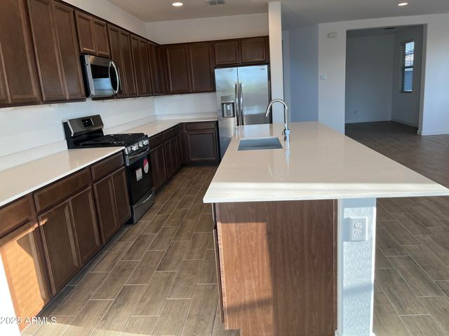 9426 W Sells Drive, Phoenix, AZ 85037