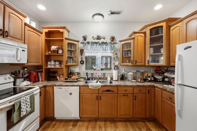 2832 Sullivans Trace, Lexington, KY 40511
