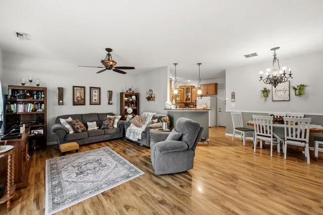 2832 Sullivans Trace, Lexington, KY 40511
