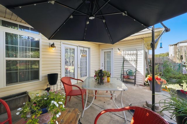 2832 Sullivans Trace, Lexington, KY 40511