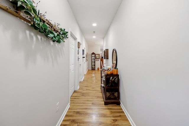 2832 Sullivans Trace, Lexington, KY 40511