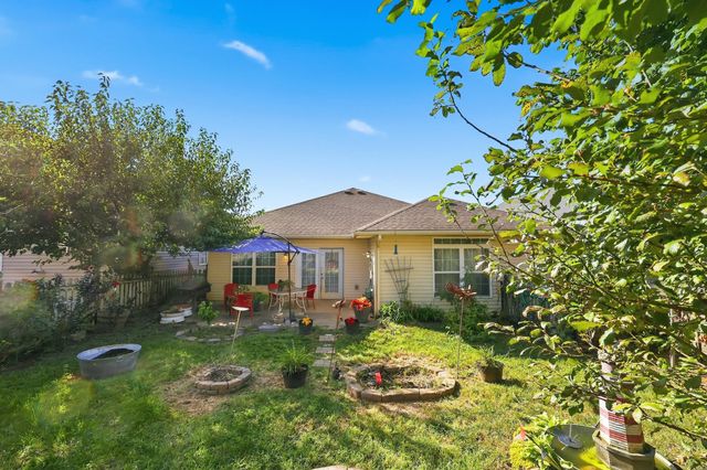 2832 Sullivans Trace, Lexington, KY 40511