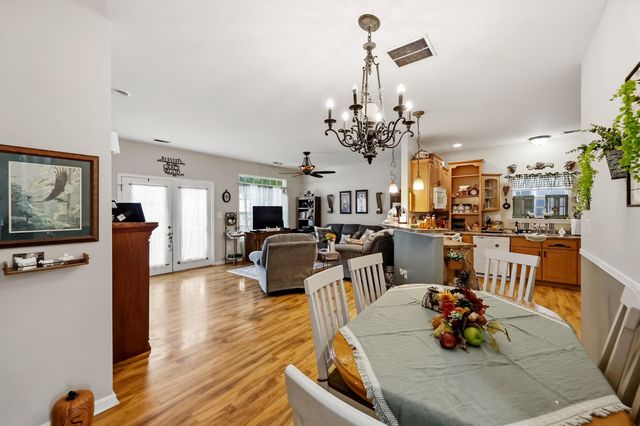 2832 Sullivans Trace, Lexington, KY 40511