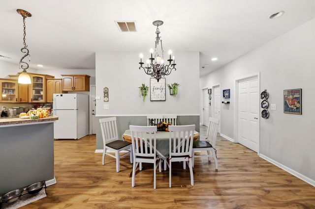 2832 Sullivans Trace, Lexington, KY 40511