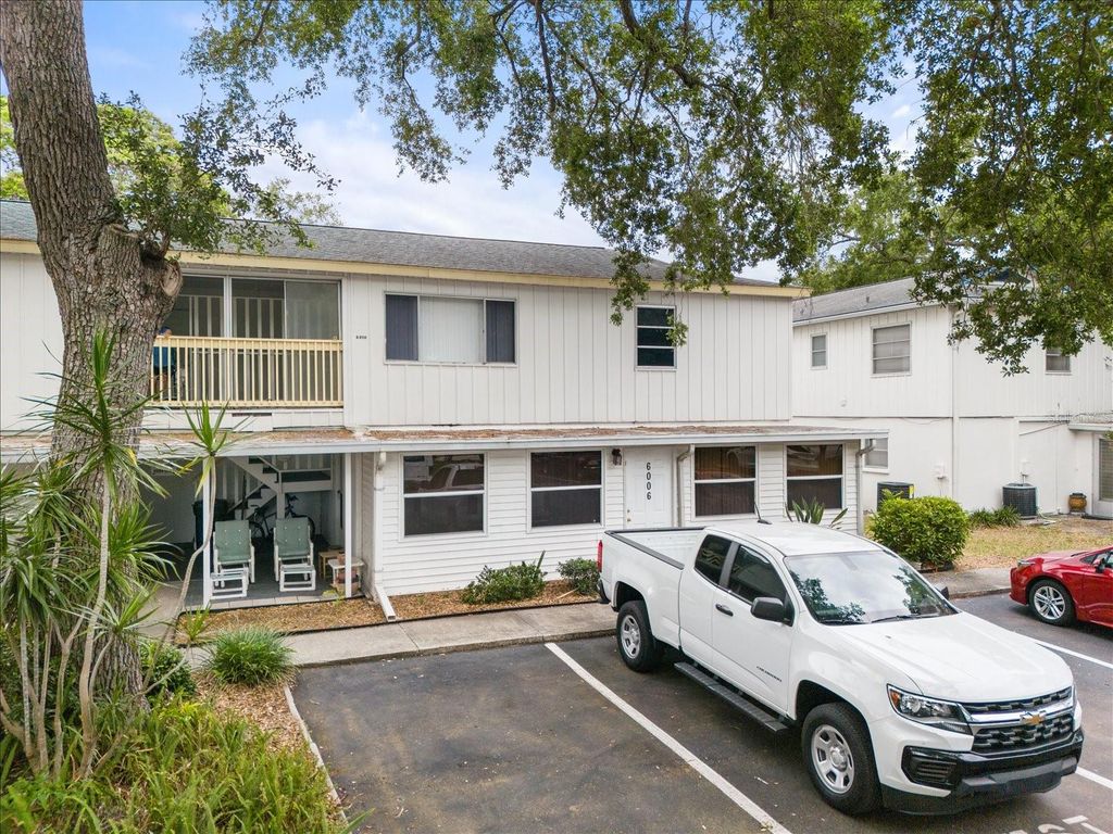 6010 LILLI WAY 6010, BRADENTON, FL 34207 — exterior