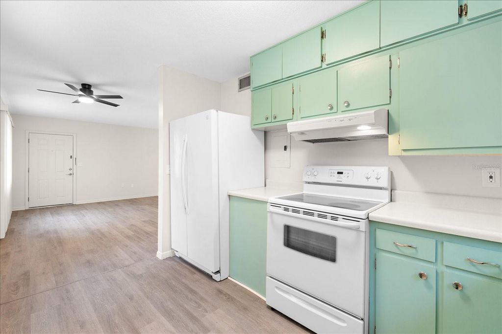 6010 LILLI WAY 6010, BRADENTON, FL 34207 — photo 3