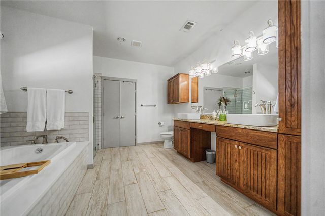 655 Hobson Bend Road, Weatherford, TX 76088