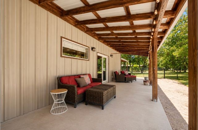 655 Hobson Bend Road, Weatherford, TX 76088