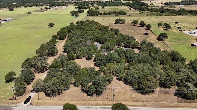 655 Hobson Bend Road, Weatherford, TX 76088