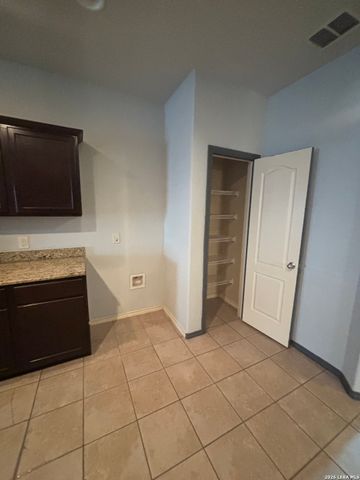 3414 Dunlap, Converse, TX 78109
