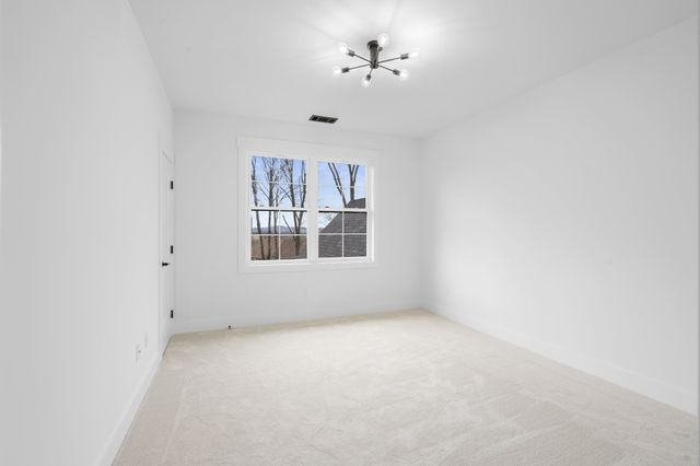 1671 Allendale Dr, Nolensville, TN 37135