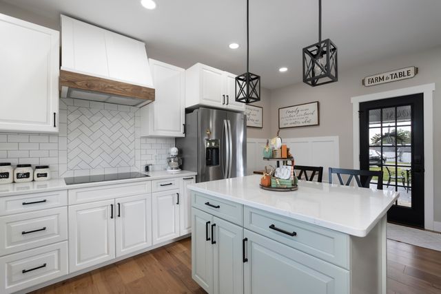 143 S Main Street, Dry Ridge, KY 41035