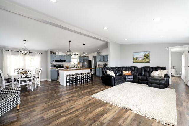 143 S Main Street, Dry Ridge, KY 41035