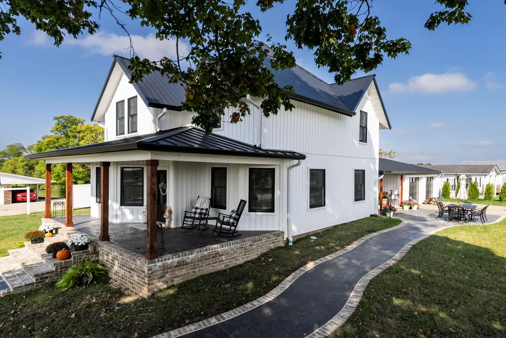 143 S Main Street, Dry Ridge, KY 41035