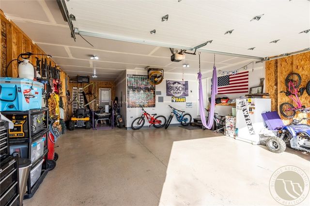 7527 White Pine CIRCLE, Billings, MT 59106