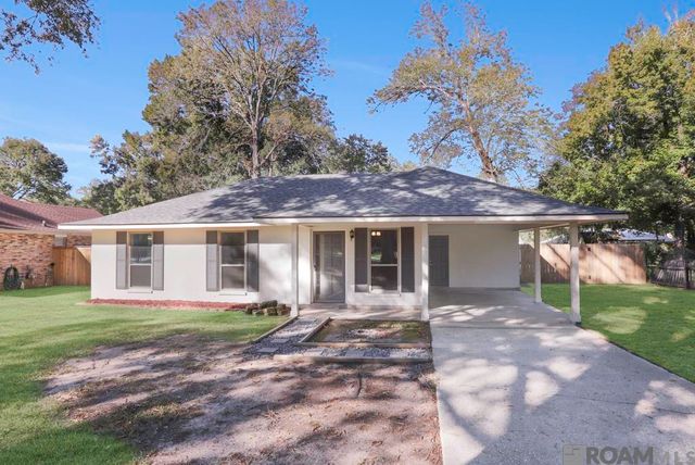 911 Hatchell Ln, Denham Springs, LA 70726