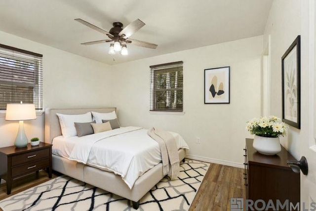 911 Hatchell Ln, Denham Springs, LA 70726