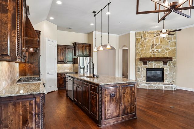 2804 Sherwood Drive, Trophy Club, TX 76262