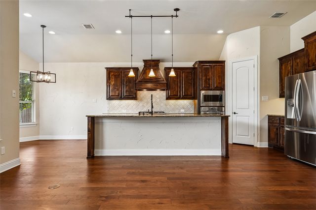 2804 Sherwood Drive, Trophy Club, TX 76262