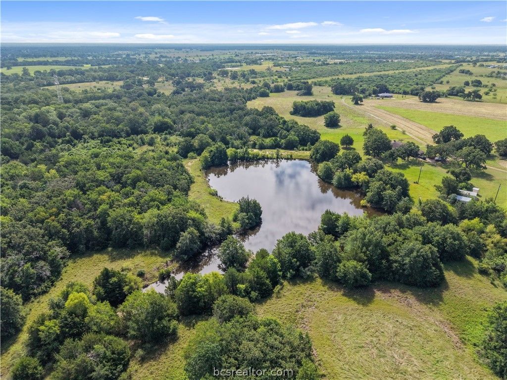 8128 & 8134 Edge School House Road, Hearne, TX 77859 — photo 3