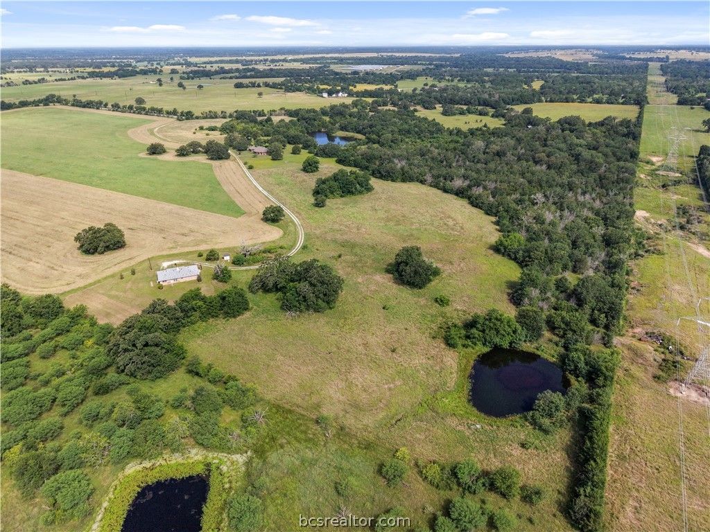 8128 & 8134 Edge School House Road, Hearne, TX 77859 — photo 5