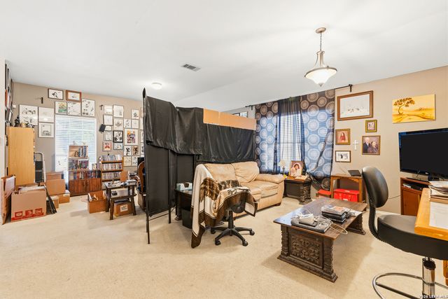 11918 PEACH XING, Helotes, TX 78023