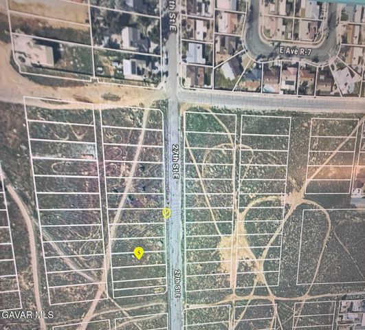 R10 27th Street E Vic Avenue R10 S, Palmdale, CA 93550