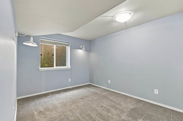 608 S Shelley Lake Ln, Spokane Valley, WA 99037