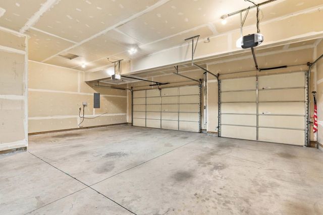 608 S Shelley Lake Ln, Spokane Valley, WA 99037