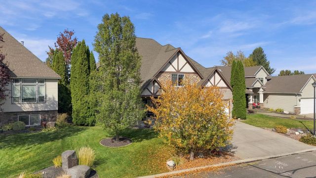 608 S Shelley Lake Ln, Spokane Valley, WA 99037