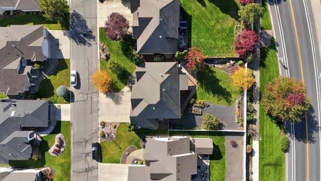 608 S Shelley Lake Ln, Spokane Valley, WA 99037