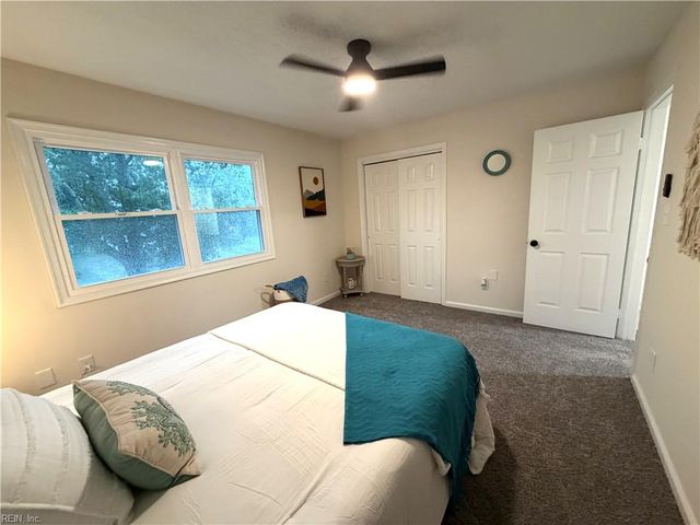 1563 Crescent Pointe LN, Virginia Beach, VA 23453