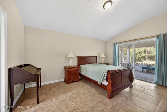 110 PIONEER Trail, Green Cove Springs, FL 32043