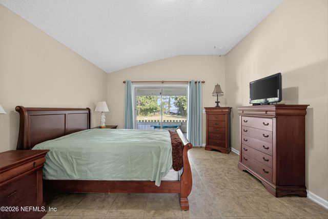 110 PIONEER Trail, Green Cove Springs, FL 32043