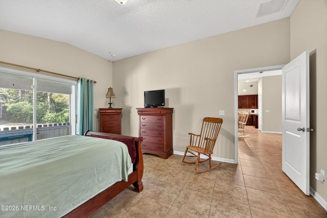 110 PIONEER Trail, Green Cove Springs, FL 32043