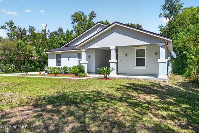 110 PIONEER Trail, Green Cove Springs, FL 32043