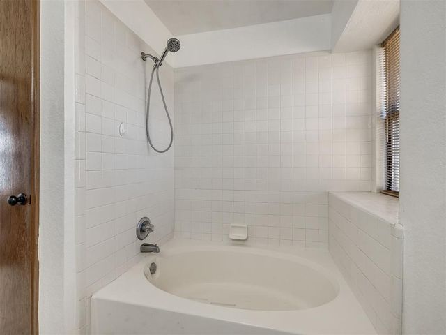 10832 Ashton Terrace, Midwest City, OK 73130