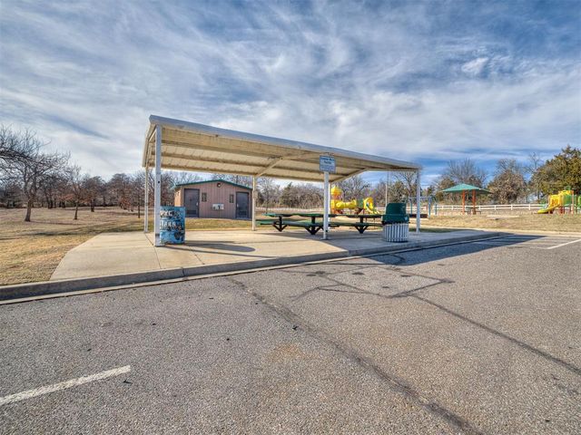 10832 Ashton Terrace, Midwest City, OK 73130