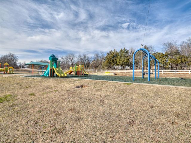 10832 Ashton Terrace, Midwest City, OK 73130