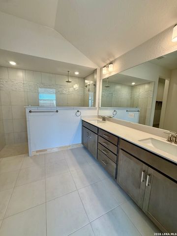 1318 Wilson, New Braunfels, TX 78132