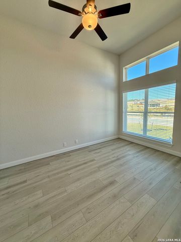 1318 Wilson, New Braunfels, TX 78132