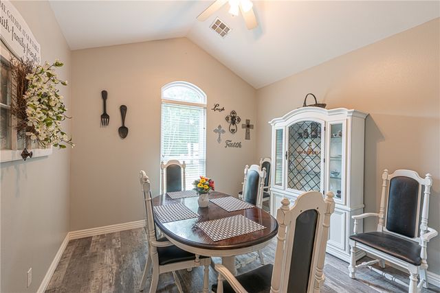 735 McKnight Avenue, West Fork, AR 72774