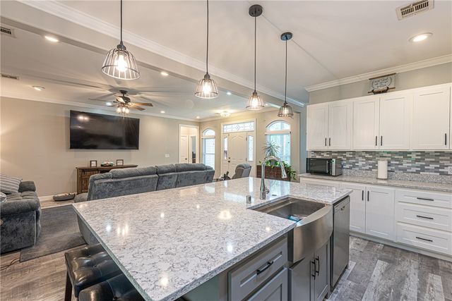 735 McKnight Avenue, West Fork, AR 72774