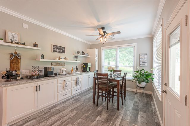 735 McKnight Avenue, West Fork, AR 72774