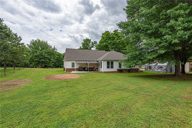 735 McKnight Avenue, West Fork, AR 72774