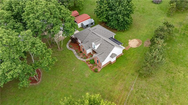 735 McKnight Avenue, West Fork, AR 72774