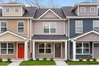 117 Quarry Point Dr, Clarksville, TN 37043